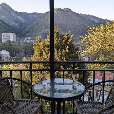 Unforgettable Attic With Balcony In Borjomi Exterior foto