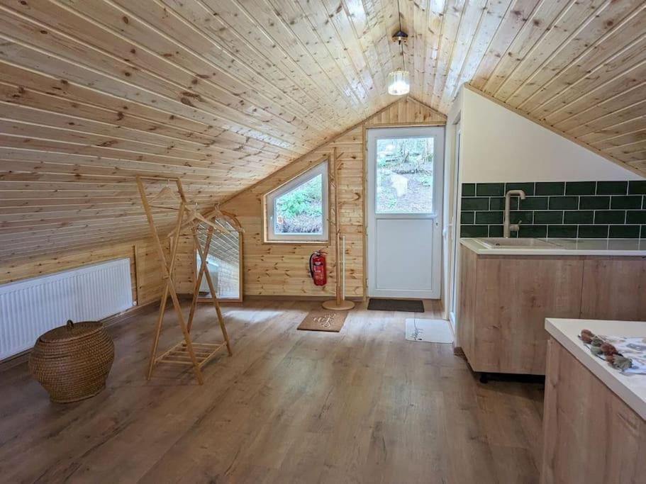 Unforgettable Attic With Balcony In Borjomi Exterior foto