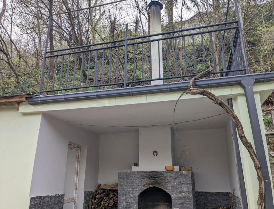 Unforgettable Attic With Balcony In Borjomi Exterior foto